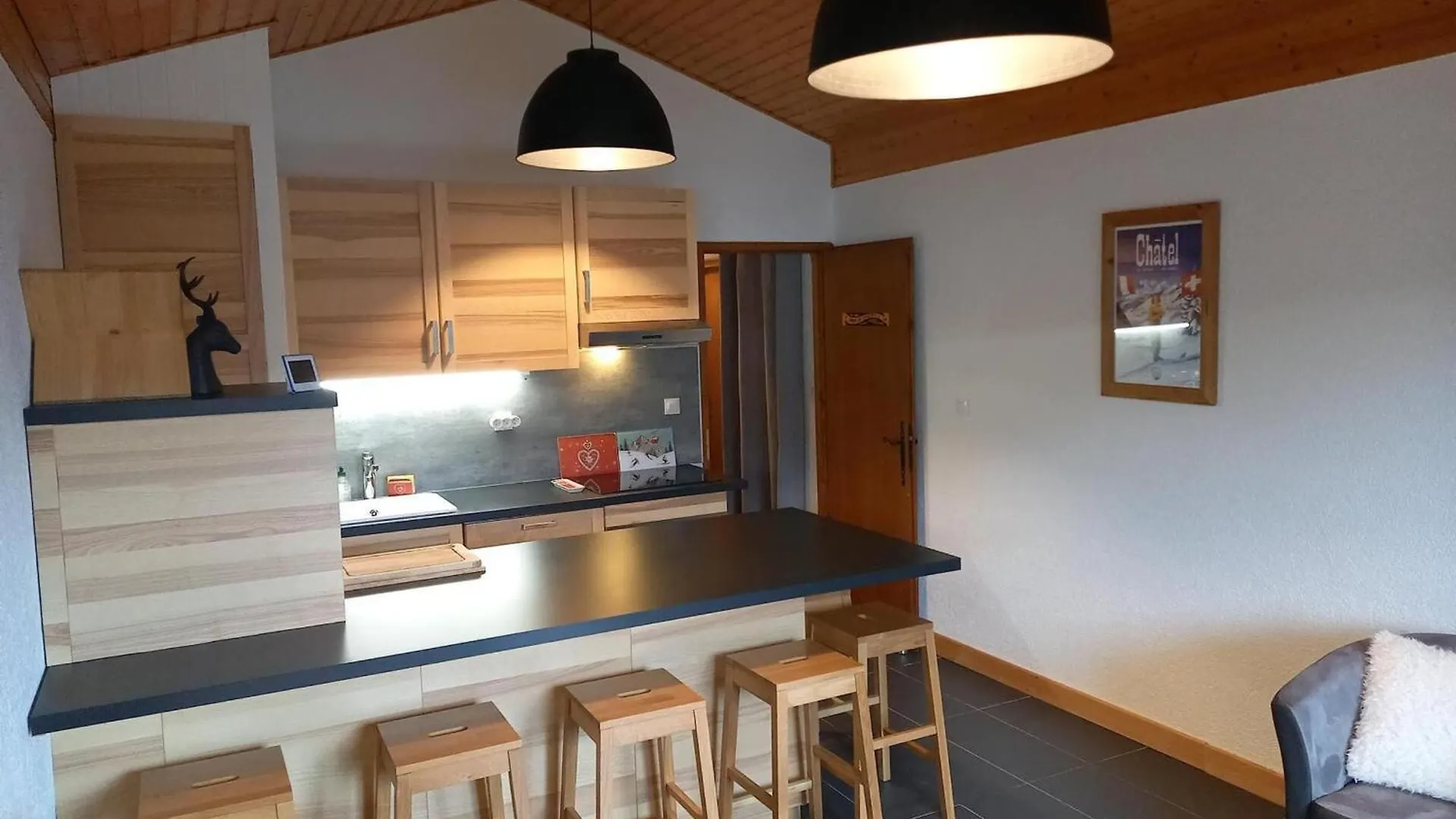 Chalet Chaleureux A Chatel - Ideal 6 Pers, 3 Pieces, Proche Telesiege, Wifi, Balcon Sud, Garage - Fr-1-676-21 Apartment