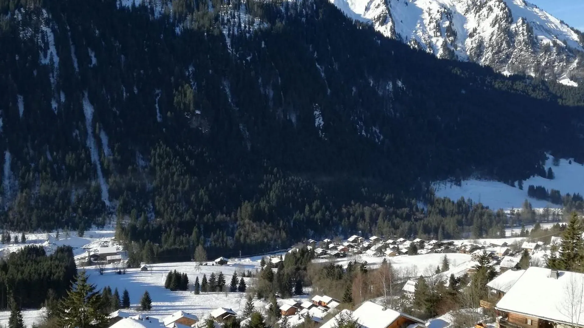 Chalet Chaleureux A Chatel - Ideal 6 Pers, 3 Pieces, Proche Telesiege, Wifi, Balcon Sud, Garage - Fr-1-676-21 아파트